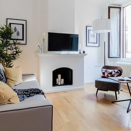 Joivy Lovely Flat For 5 Close To Sforzesco Castle Mediolan Zewnętrze zdjęcie